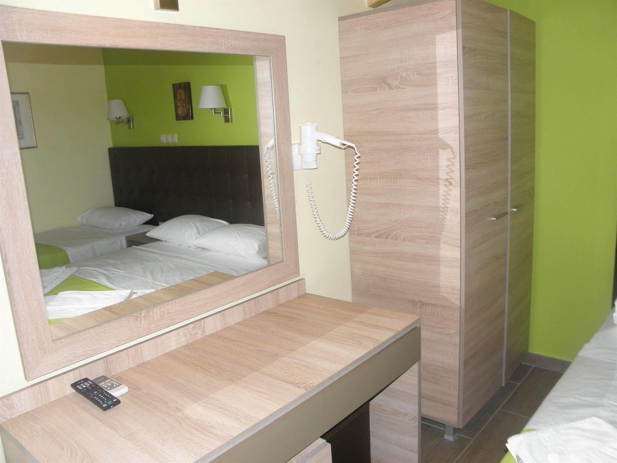 Makedonia Hotel Ouranoupoli Extérieur photo