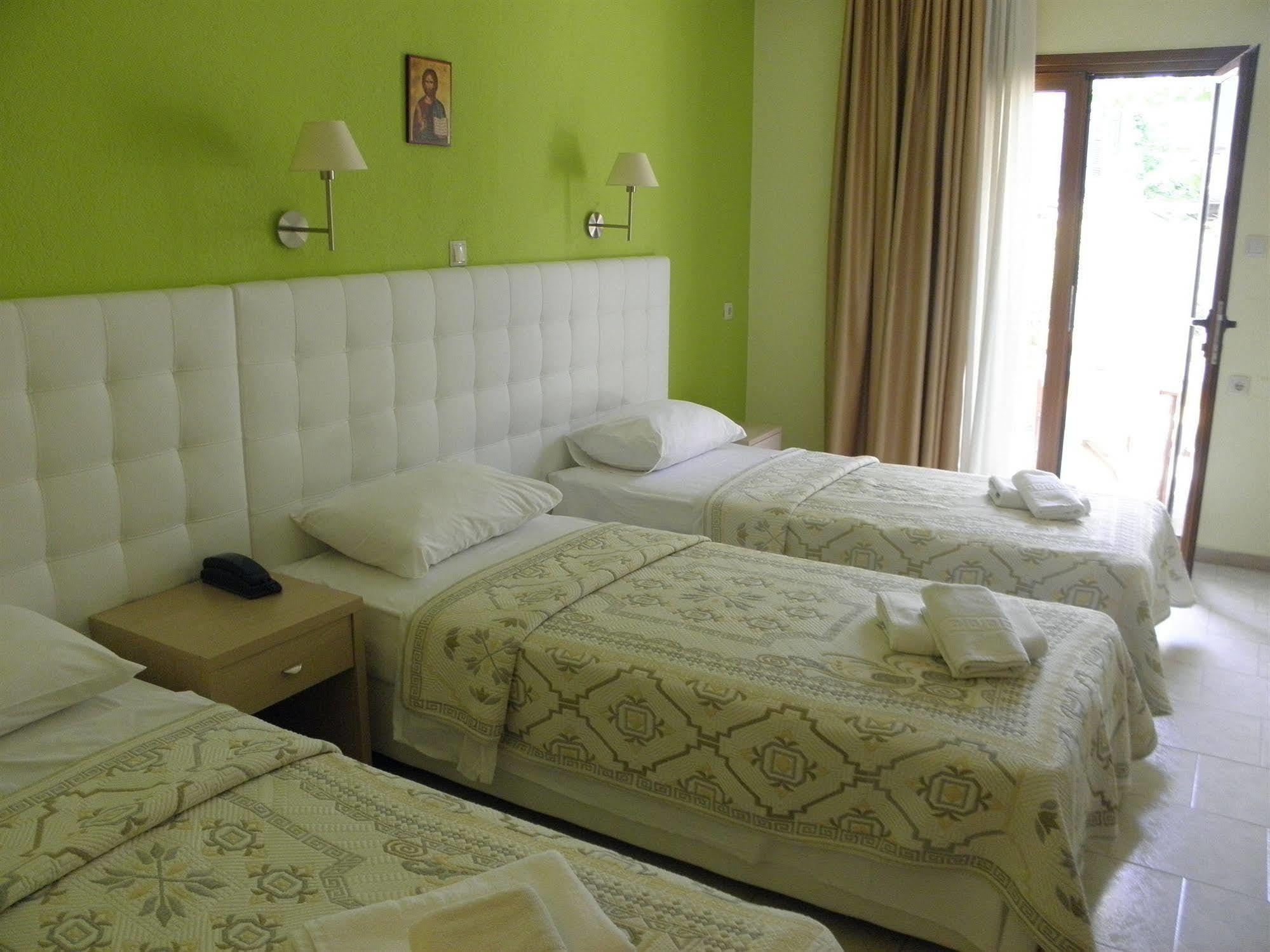 Makedonia Hotel Ouranoupoli Extérieur photo
